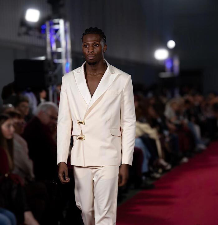 PHOTO-2025-12-11-21-00-21 copy