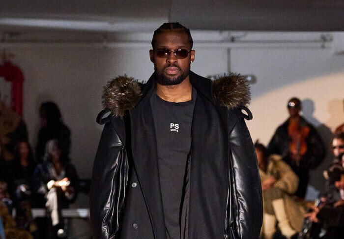 Public Servce F26 005