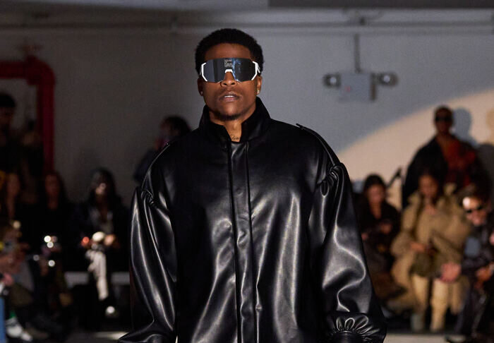 Public Servce F26 035