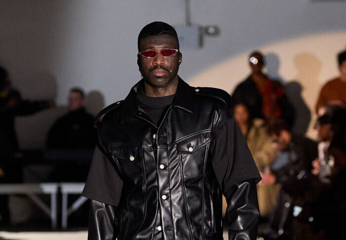 Public Servce F26 042