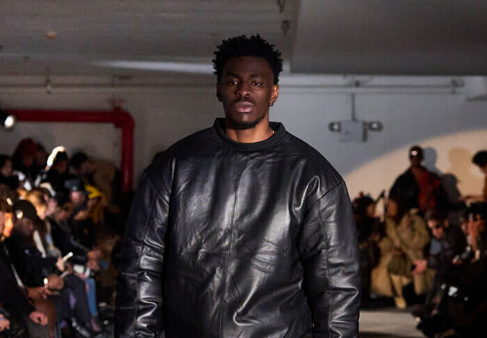 Public Servce F26 044