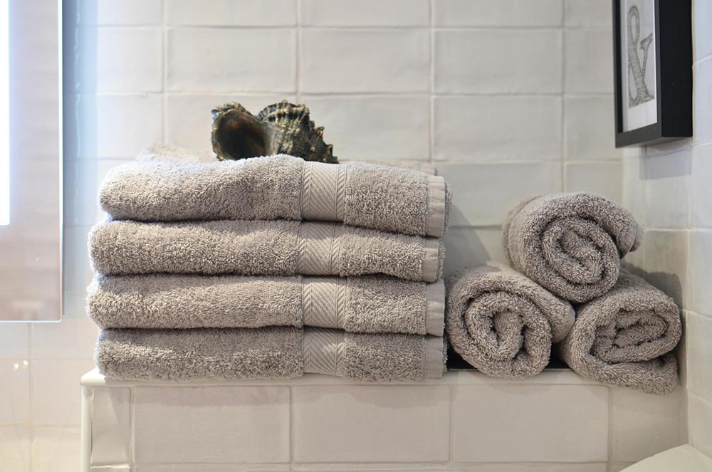 Absorbency Clues Hidden In Premium Bath Towels
