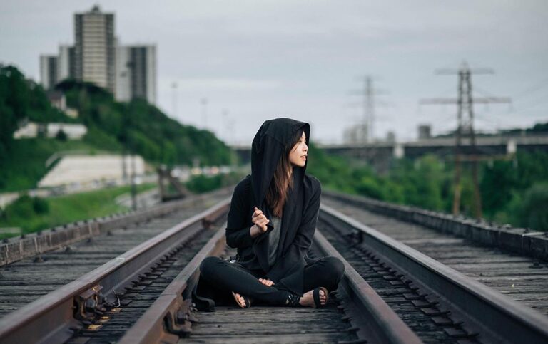 Essentials Hoodie: The Streetwear Staple Dominating Modern Fashion