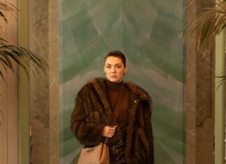 Paris Fashion Week: Accessories Take the Spotlight at Flying Solo