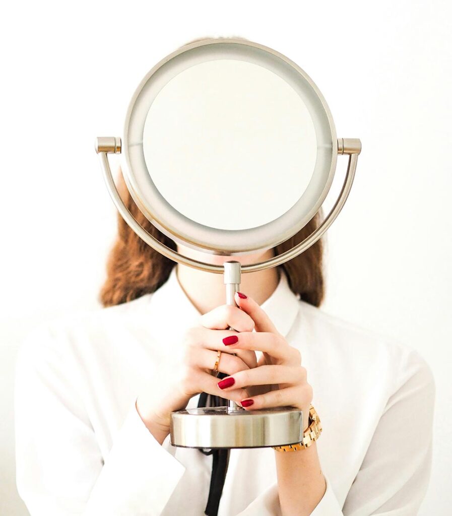 How Beauty Technology Is Reshaping Backstage at Runway Shows