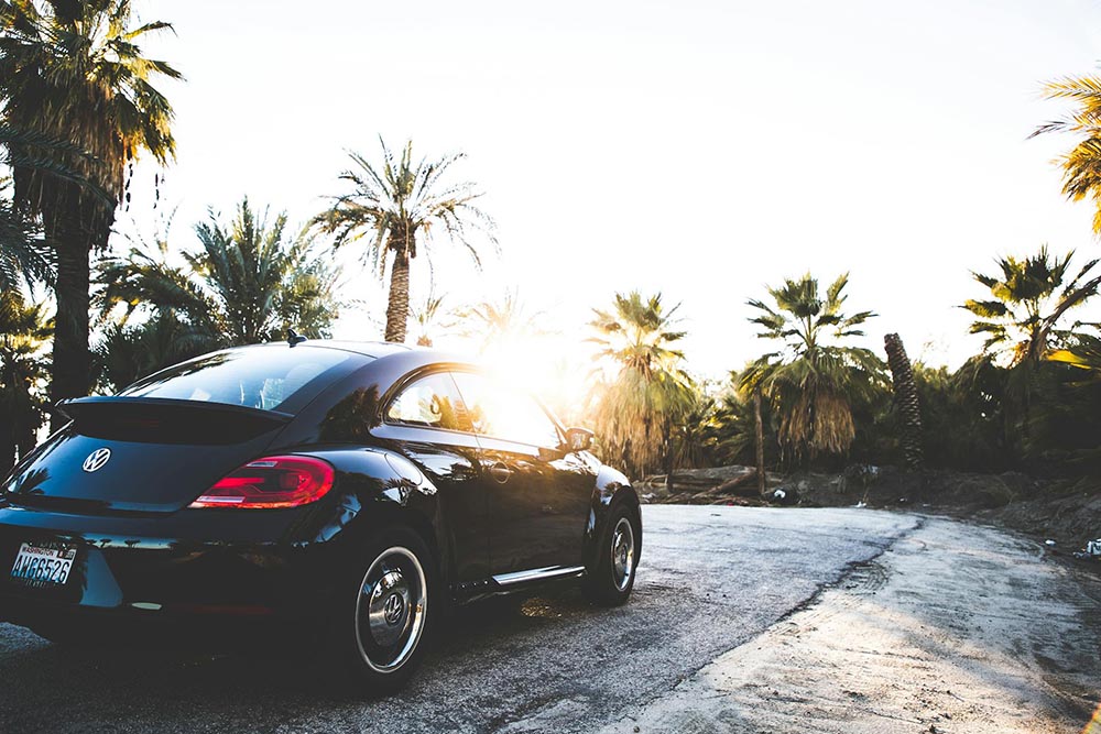 Choosing the Right Rental Car for a Stylish Travel Trip