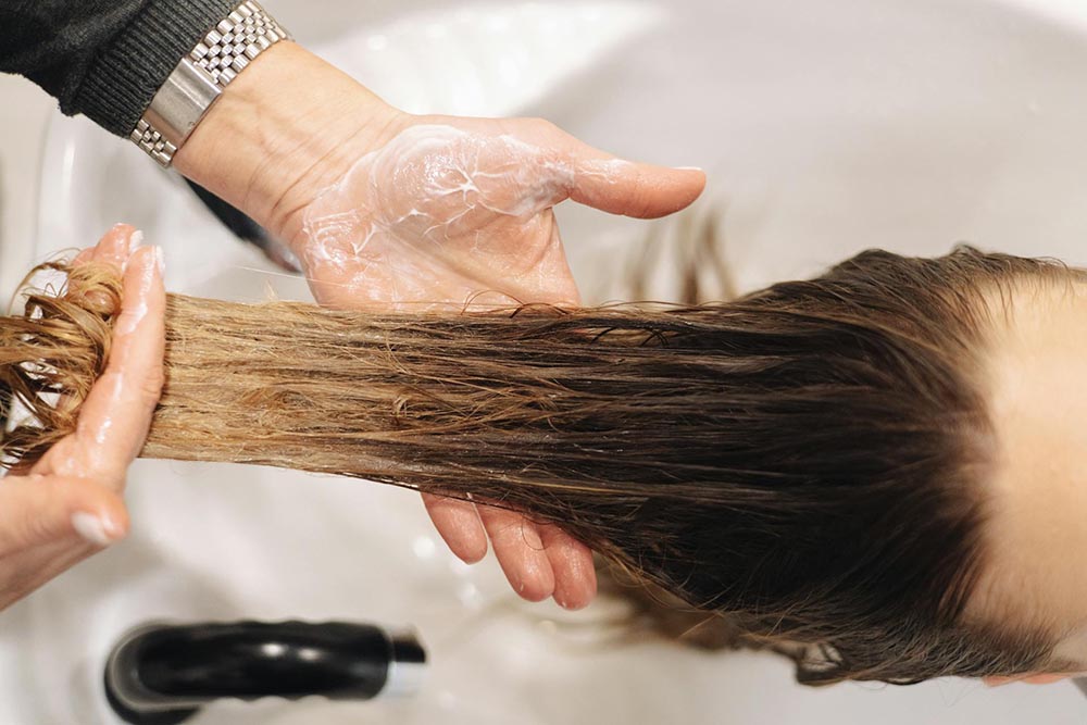 Moroccanoil Haircare Guide: Best Uses, Benefits, and Styling Tips