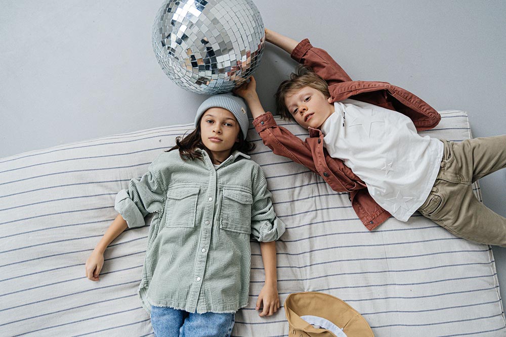 How to Choose Stylish and Safe Children's Clothing (Expert Guide)
