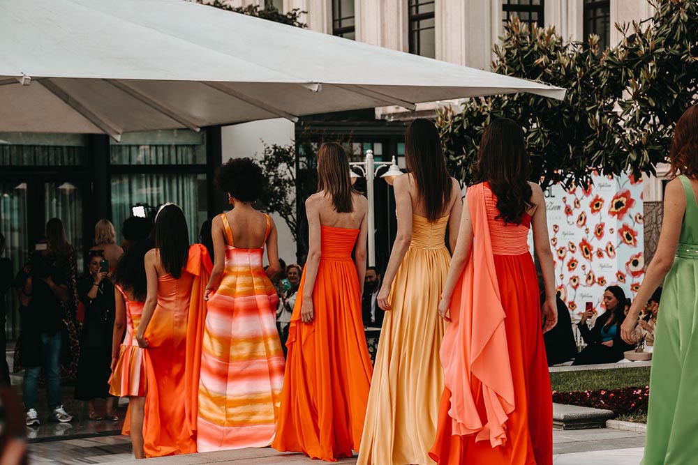 How to Navigate European Fashion Weeks Stress-Free