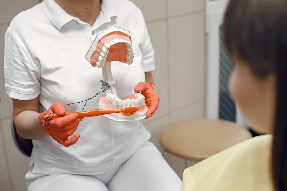 Dental Health Mistakes Fashion Professionals Should Avoid