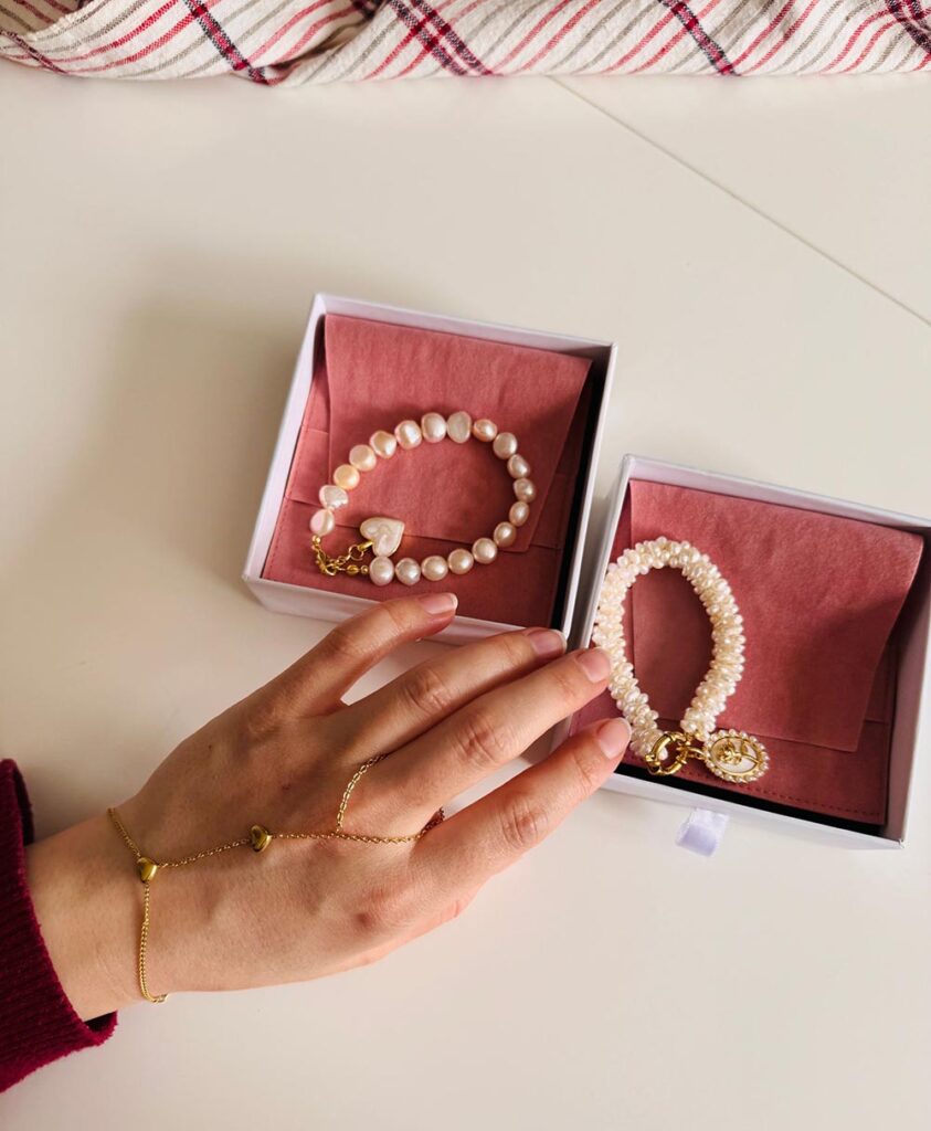 From Street Style to Runway: Why Customised Accessories Are Having a Moment