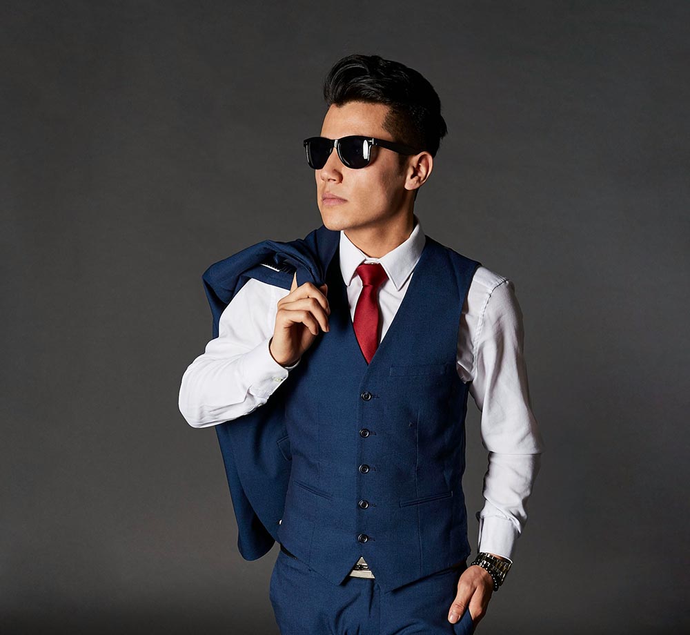The Ultimate Guide to Wearing Formalwear With Confidence
