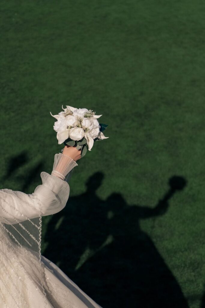 9 Websites to Bookmark Before You Start Planning Your Wedding