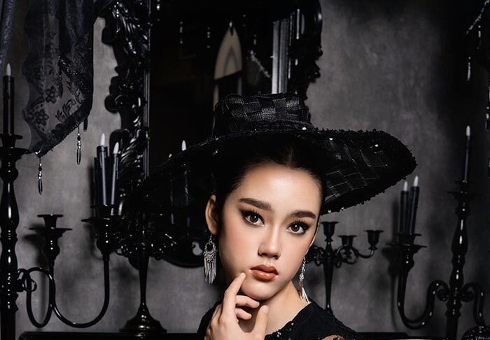 Facetune_21-11-2025-12-25-59 copy