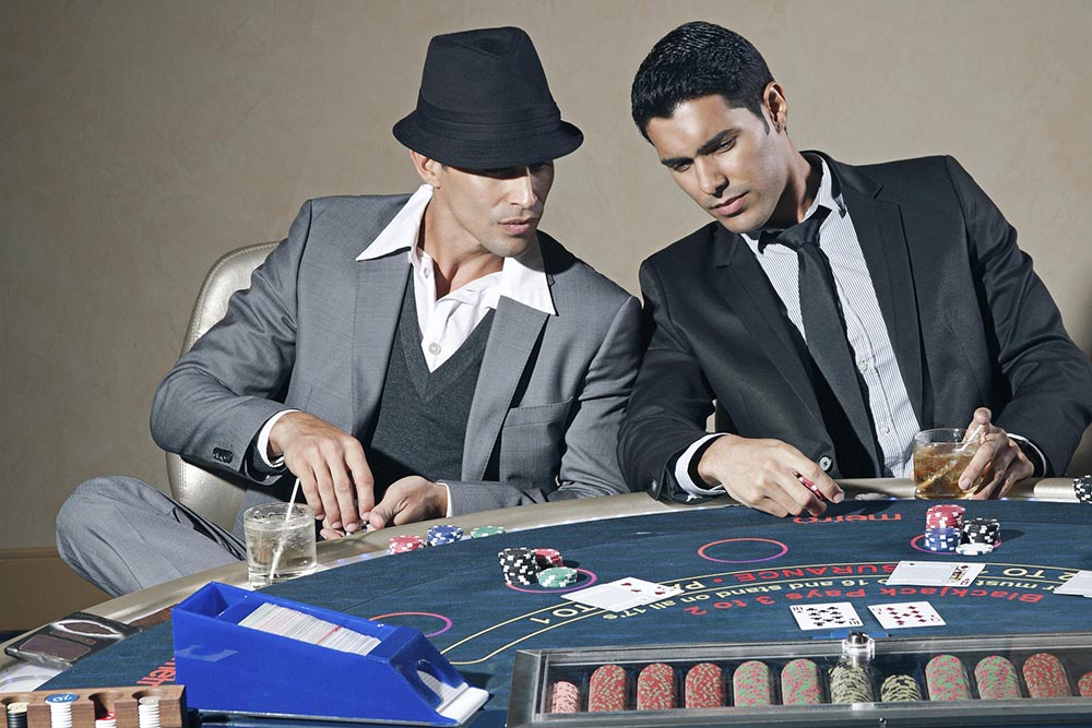 Gaming Hall Etiquette and Dress Codes to Stay on the Fashionable Side