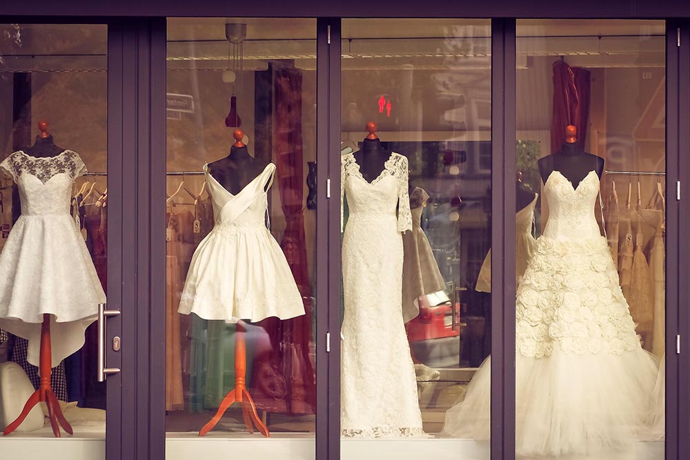 How to Choose a High-Fashion Bridal Boutique for Your Wedding Vision