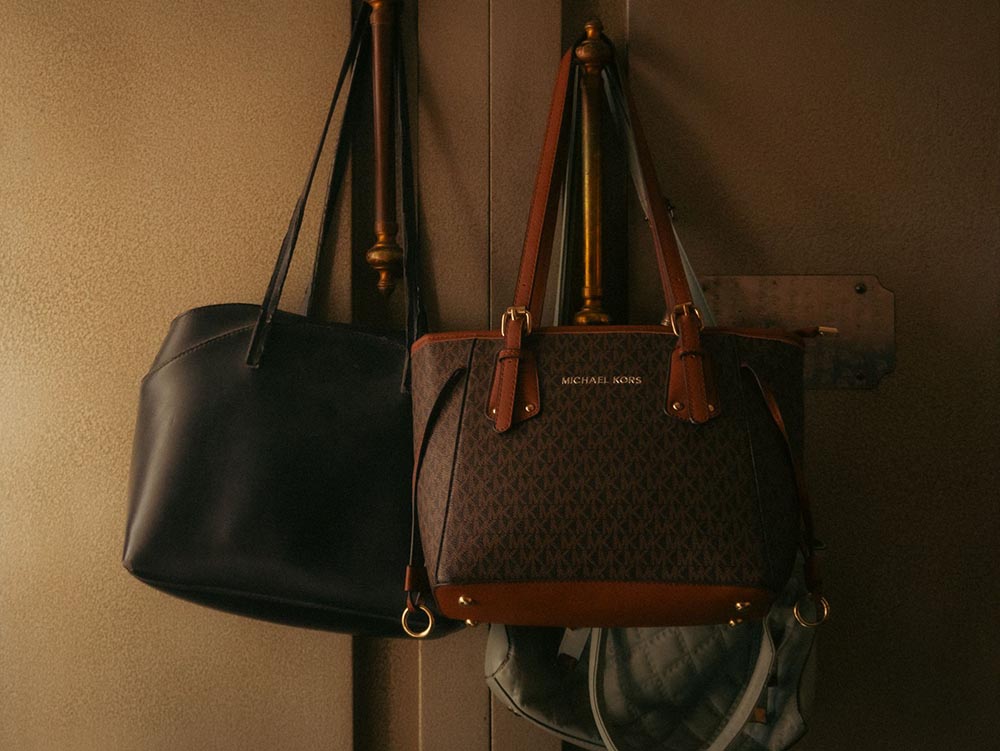 Why More Women Are Investing in a Makeup Bag Worth Keeping