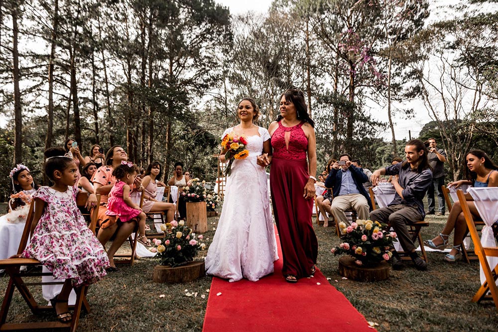 The Best High-End Wedding Guest Trends for a Seriously Stylish Celebration