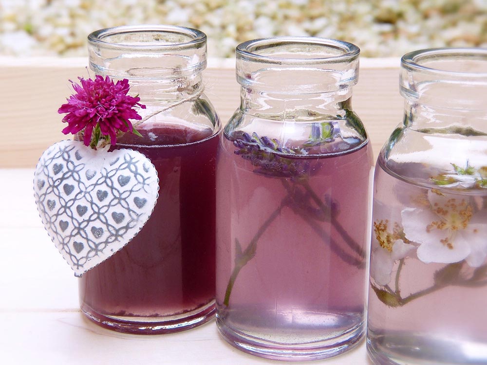 Discover, Explore and Find Your Signature Scent